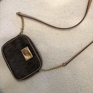 Michael Kors cross body bag.